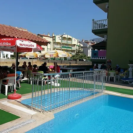 Club Ege Lejlighedshotel 3*