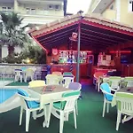 Club Ege Ξενοδοχείο με διαμερίσματα