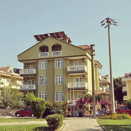 Club Ege 3*