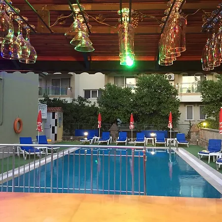 Club Ege 马尔马里斯