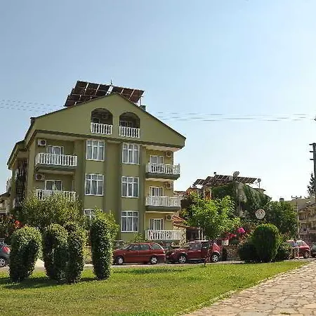 Club Ege Lägenhetshotell