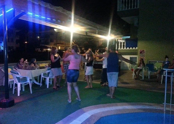Club Ege 3*